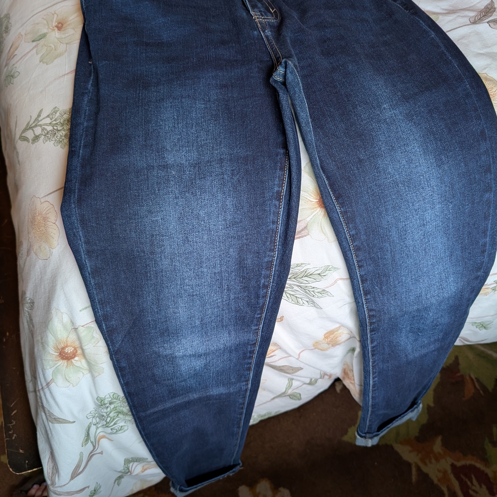 Coco + Carmen Blue Skinny Jeans with Natural Fading